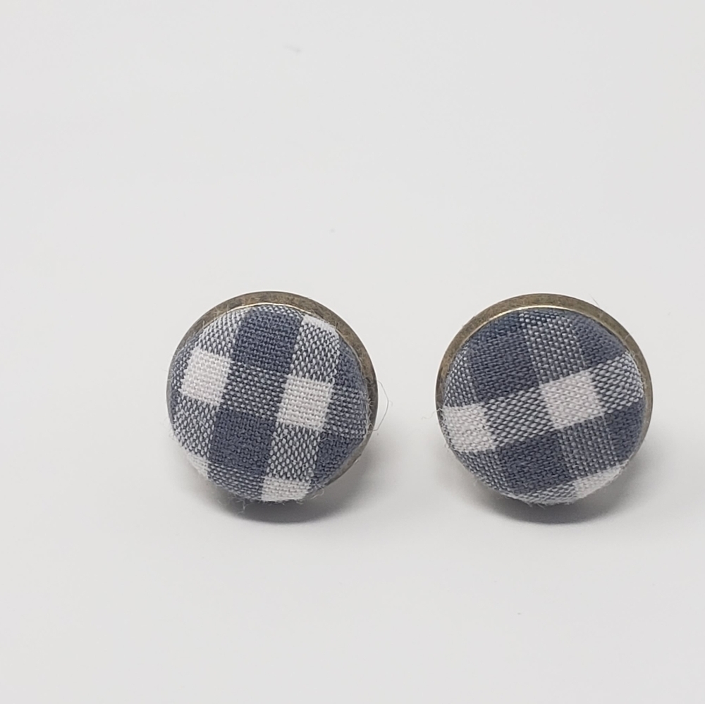 New Handmade | Upcycled Button Stud Earrings